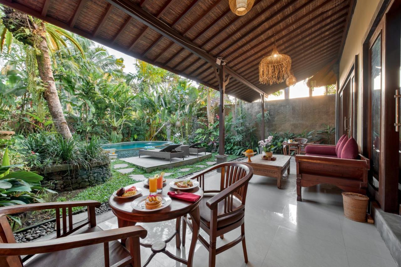 D'Bale Ananda Ubud Villa מראה חיצוני תמונה