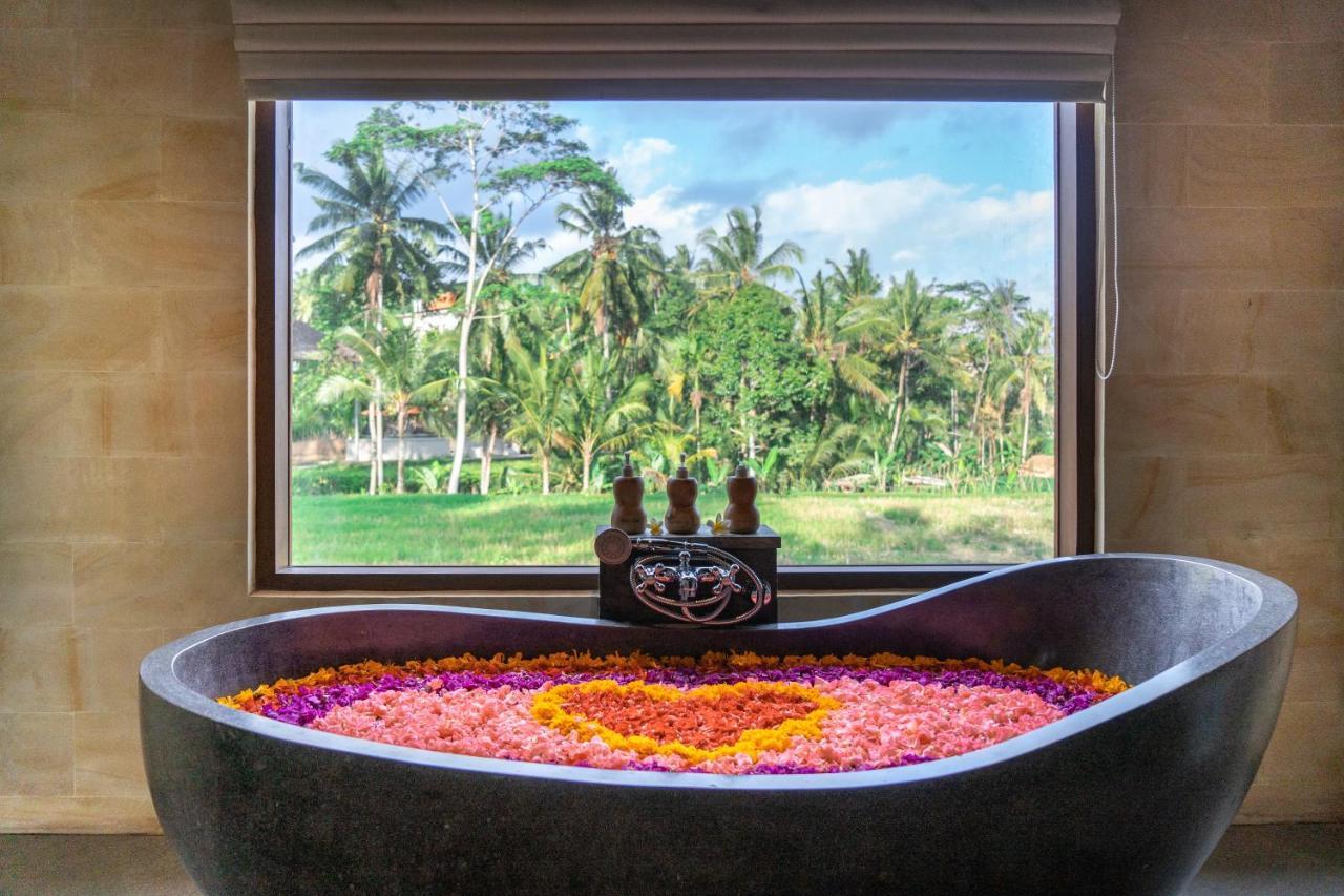 D'Bale Ananda Ubud Villa מראה חיצוני תמונה