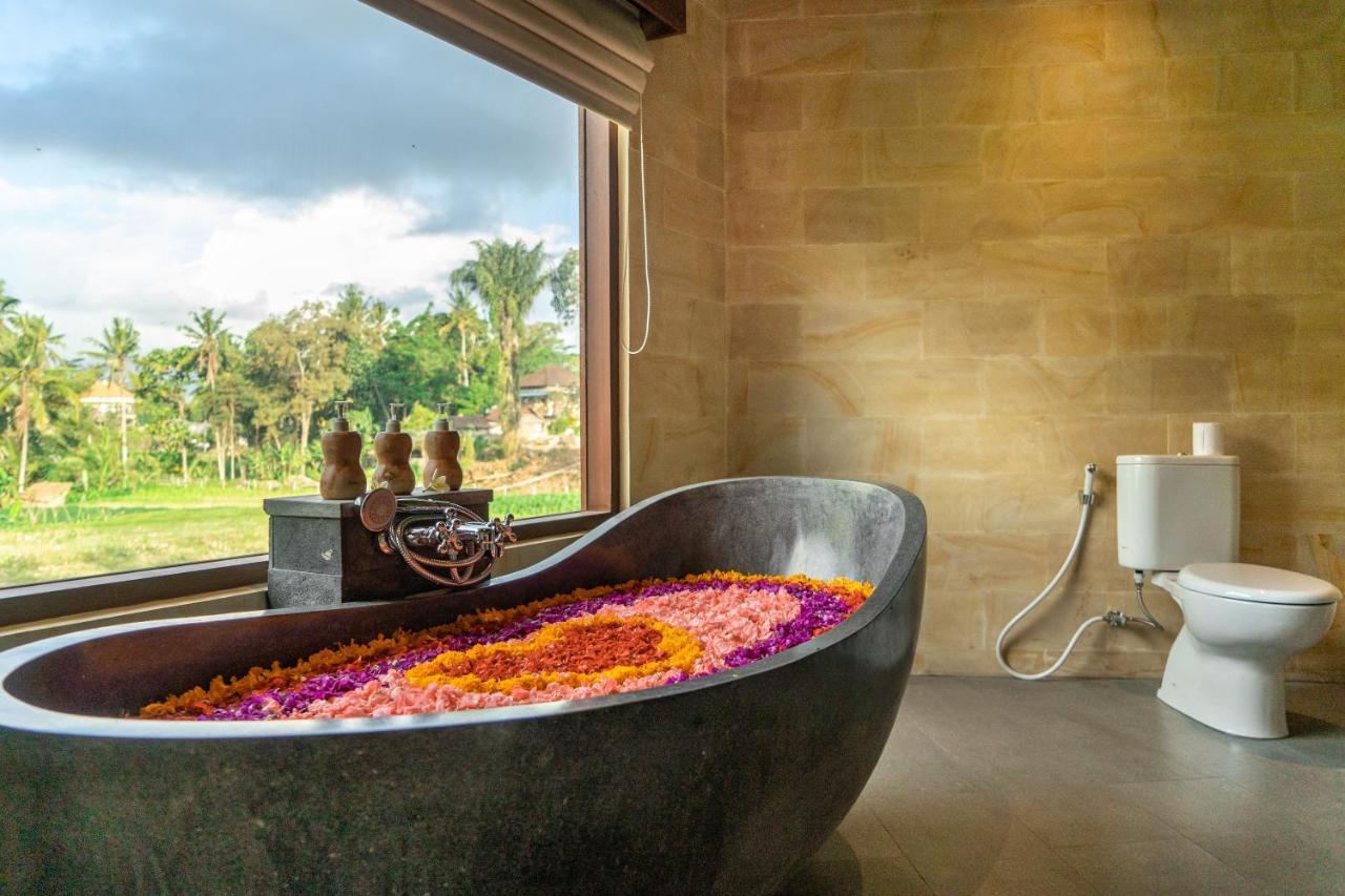 D'Bale Ananda Ubud Villa מראה חיצוני תמונה