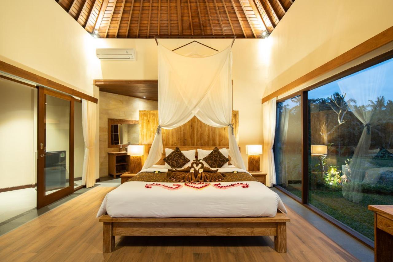 D'Bale Ananda Ubud Villa מראה חיצוני תמונה